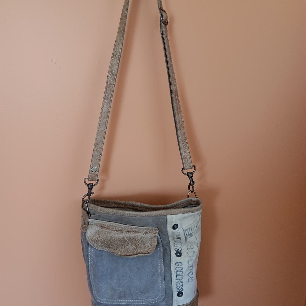 Clea Ray Bag